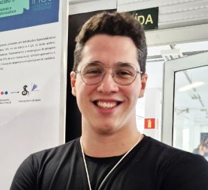 Eduardo Luís Menezes de Almeida